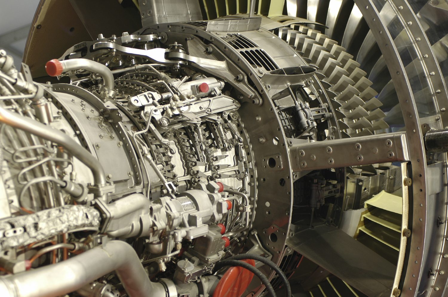 High-strength components inside a jet engine