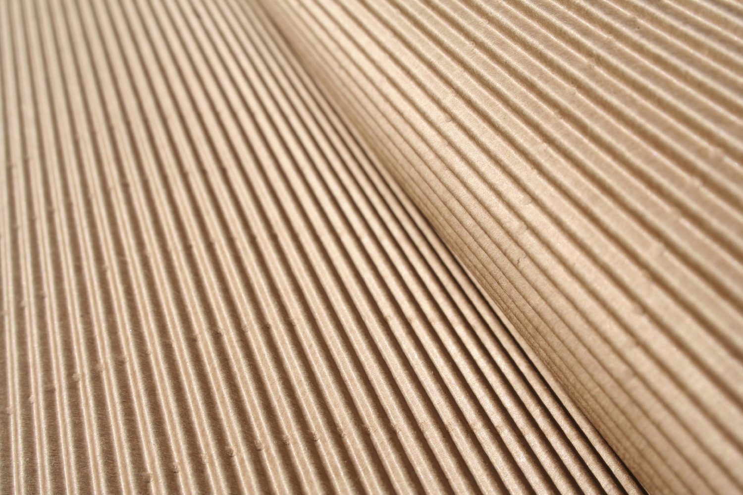 Corrugated VCI kraft protective packaging paper